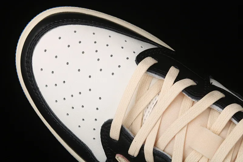 All Categories Air Jordan Jordan Series Basketball Shoes Air Jordan 1 Low Pure Original Version Travis Scott x Air Jordan 1 High OG AJ1 Lightning Undercut Low DM7866-140